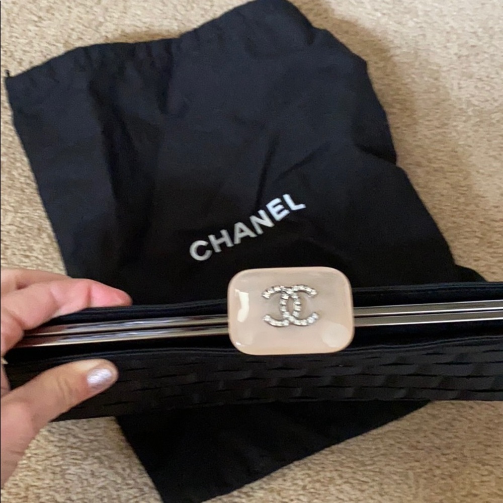 Brand new authentic will not negotiate